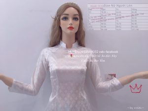 áo dài gấm LV cổ vuônng