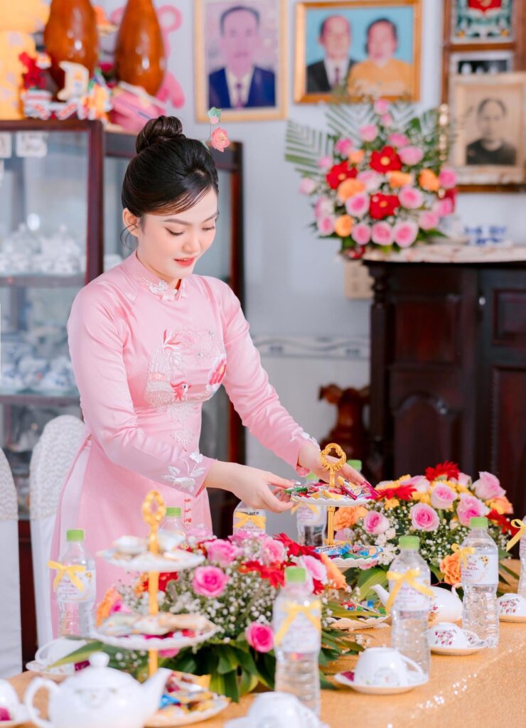 Thời gian may áo dài cưới, áo dài thường ngày, các dịch vụ của Áo dài Váy cưới Bảo Duy ( may- bán- đính kết- thêu-thuê